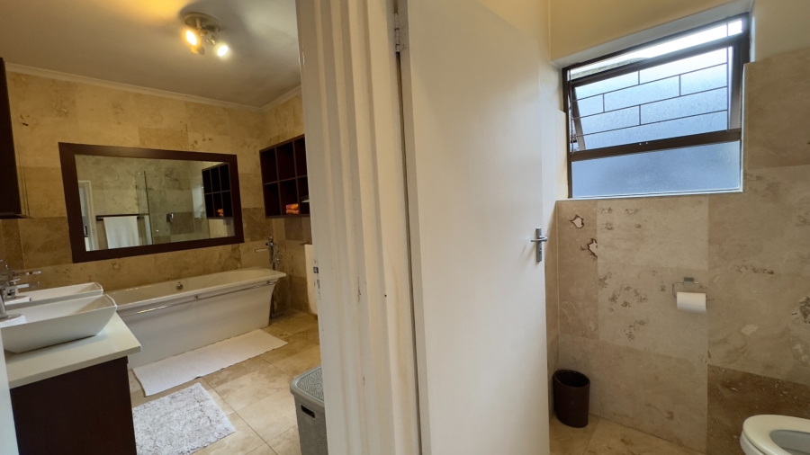 To Let 2 Bedroom Property for Rent in Welgelegen Western Cape